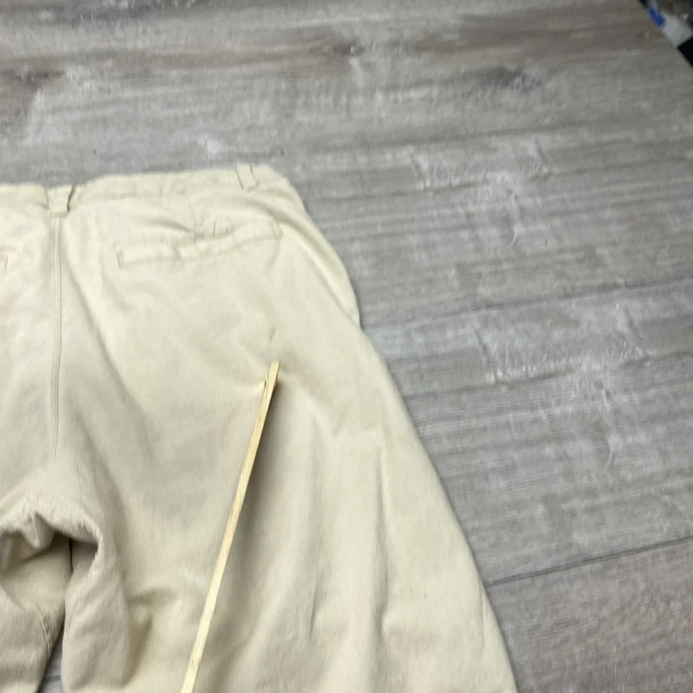 Lululemon Shorts Mens 30 Beige Canvas Chino Flat‎ Front Pockets Casual Summer